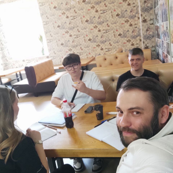 "У столовці не тільки годують — там ще й рятують академічну кар'єру."